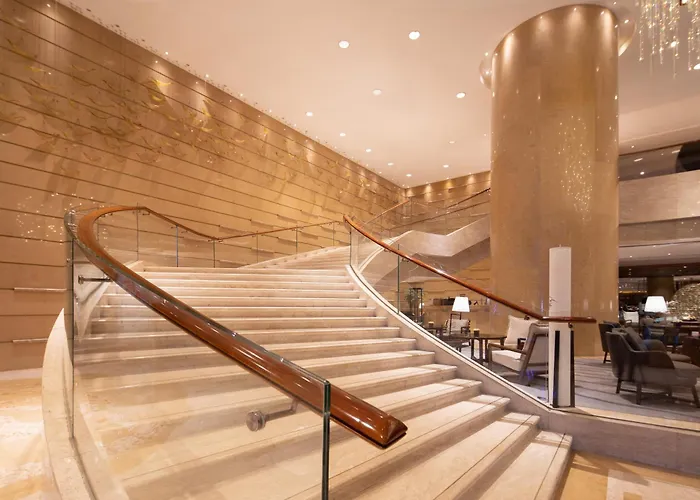 New World Dalian Hotel